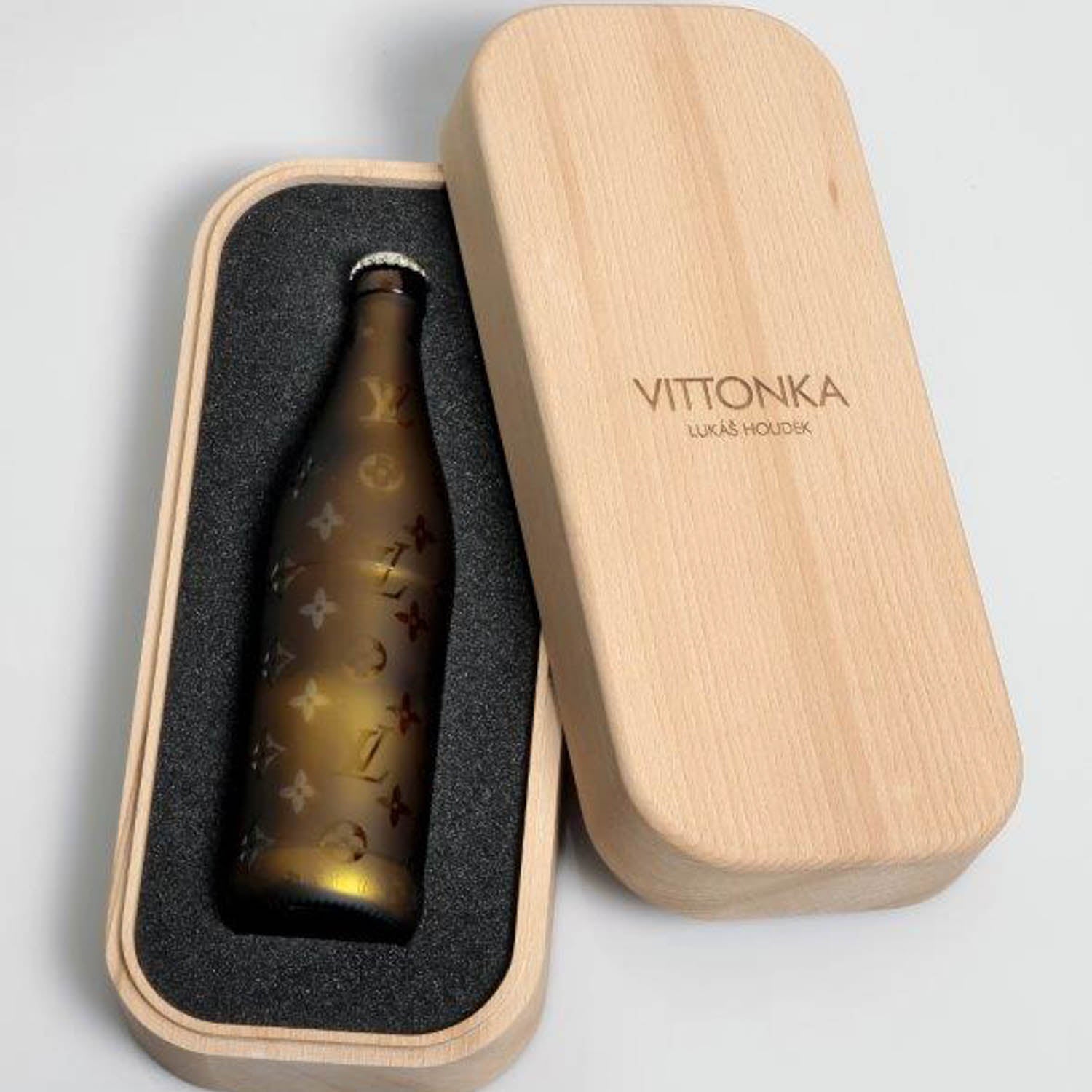 Láhev Vittonka (s krabicí)